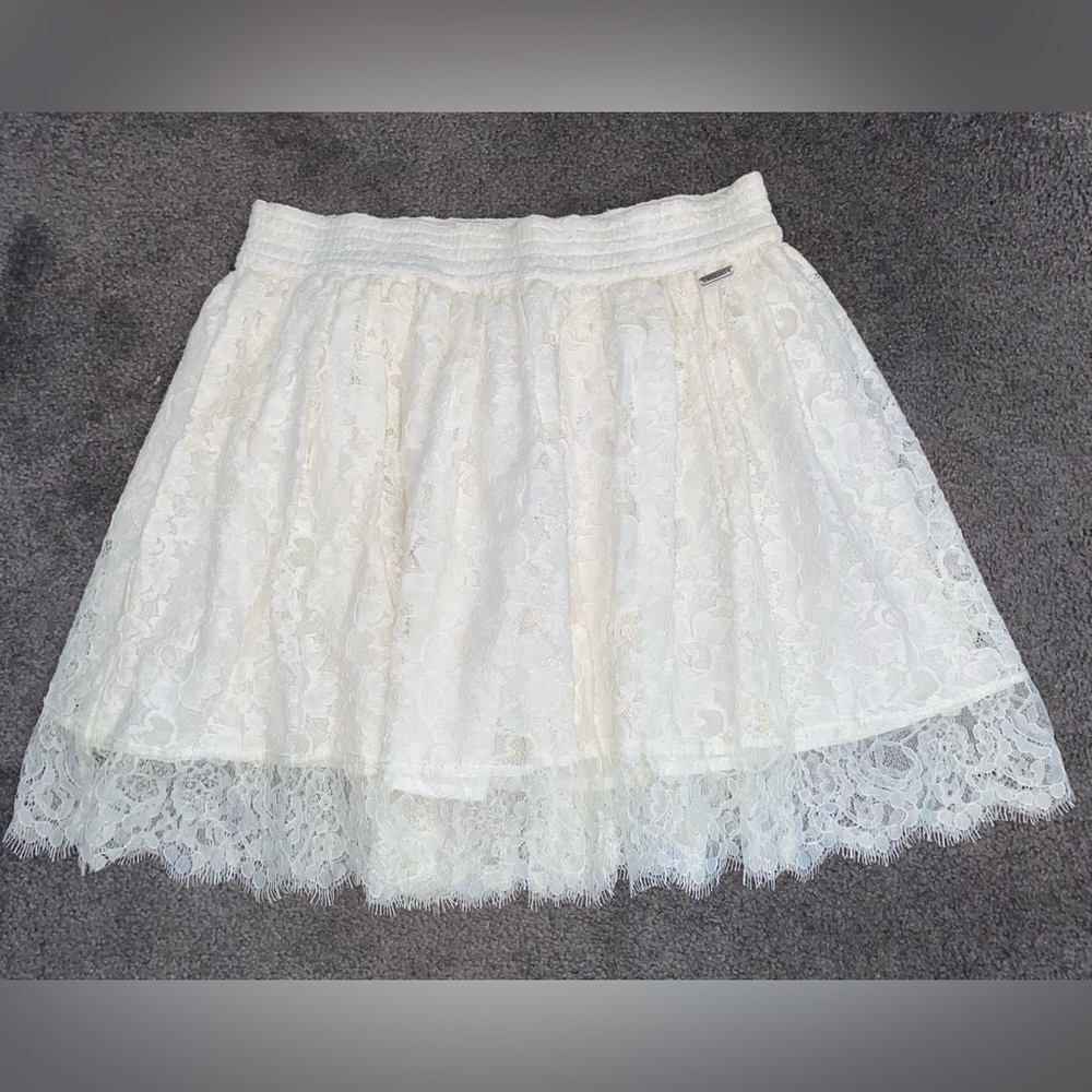 Whoau California Lace Skirt